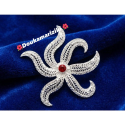 Broche